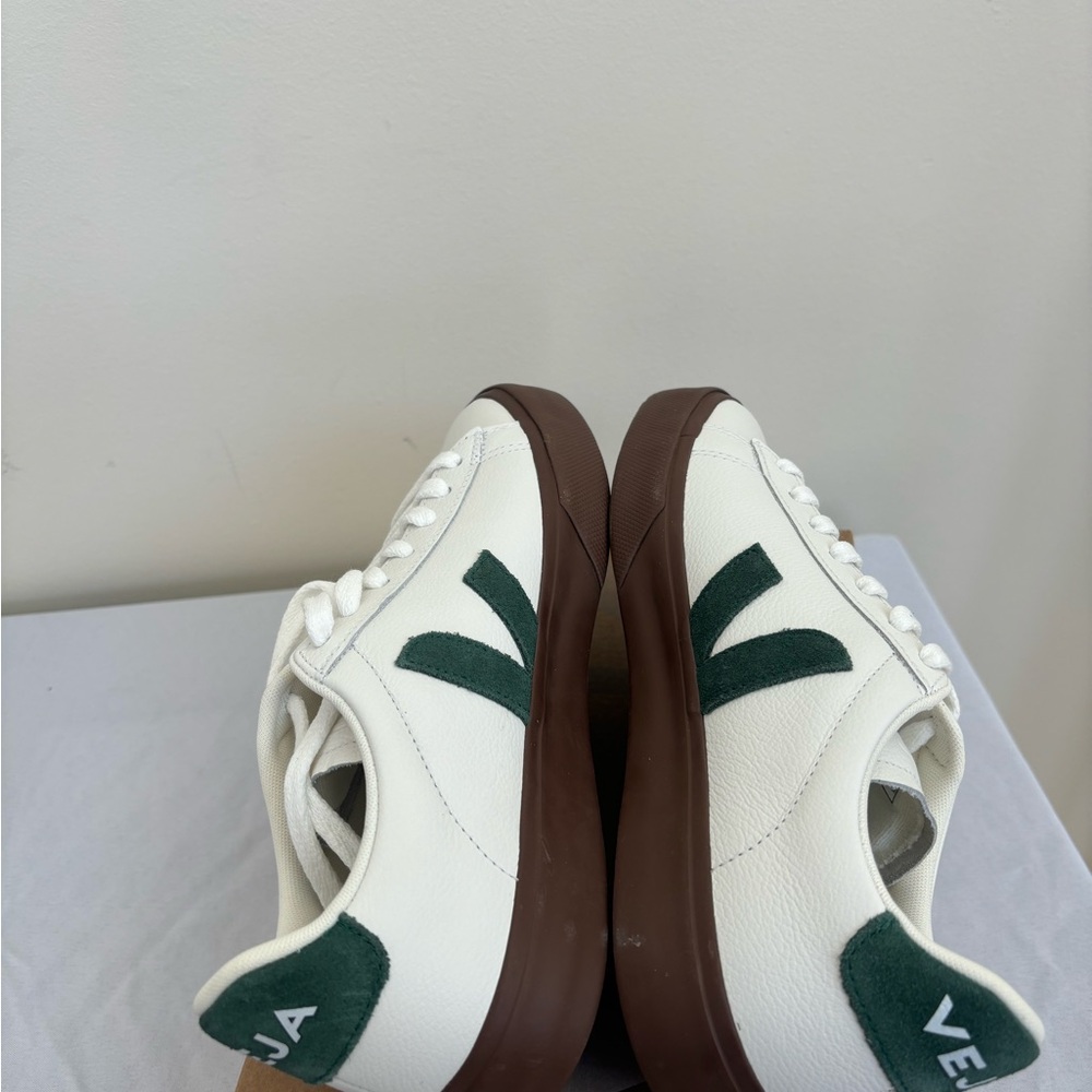 Veja Campo Leather Cyprus Bark Womens Size 7 Eu38 sneakers NWB - Picture 5 of 8